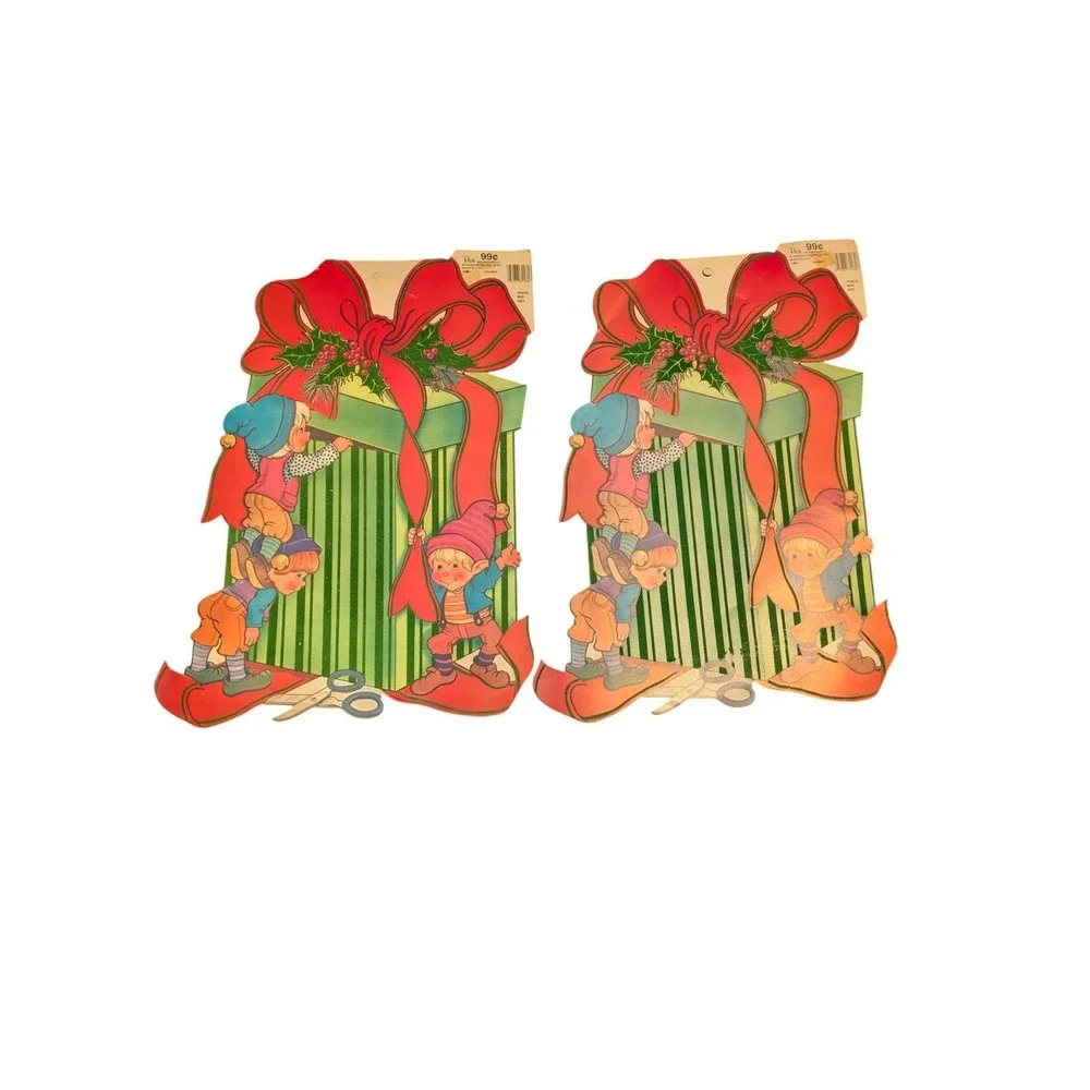CLEARANCE! Christmas‎ Cutout Wall Decoratipn Gift Elf Scissors Holly Bow  Lot 2